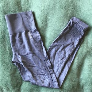 Women’s GymShark Lavender Tights